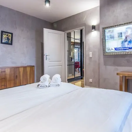 Kazimierz Loft Cracow Apartment *